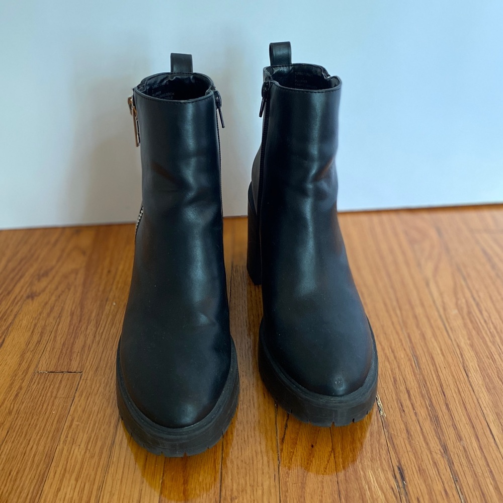 Steve Madden booties